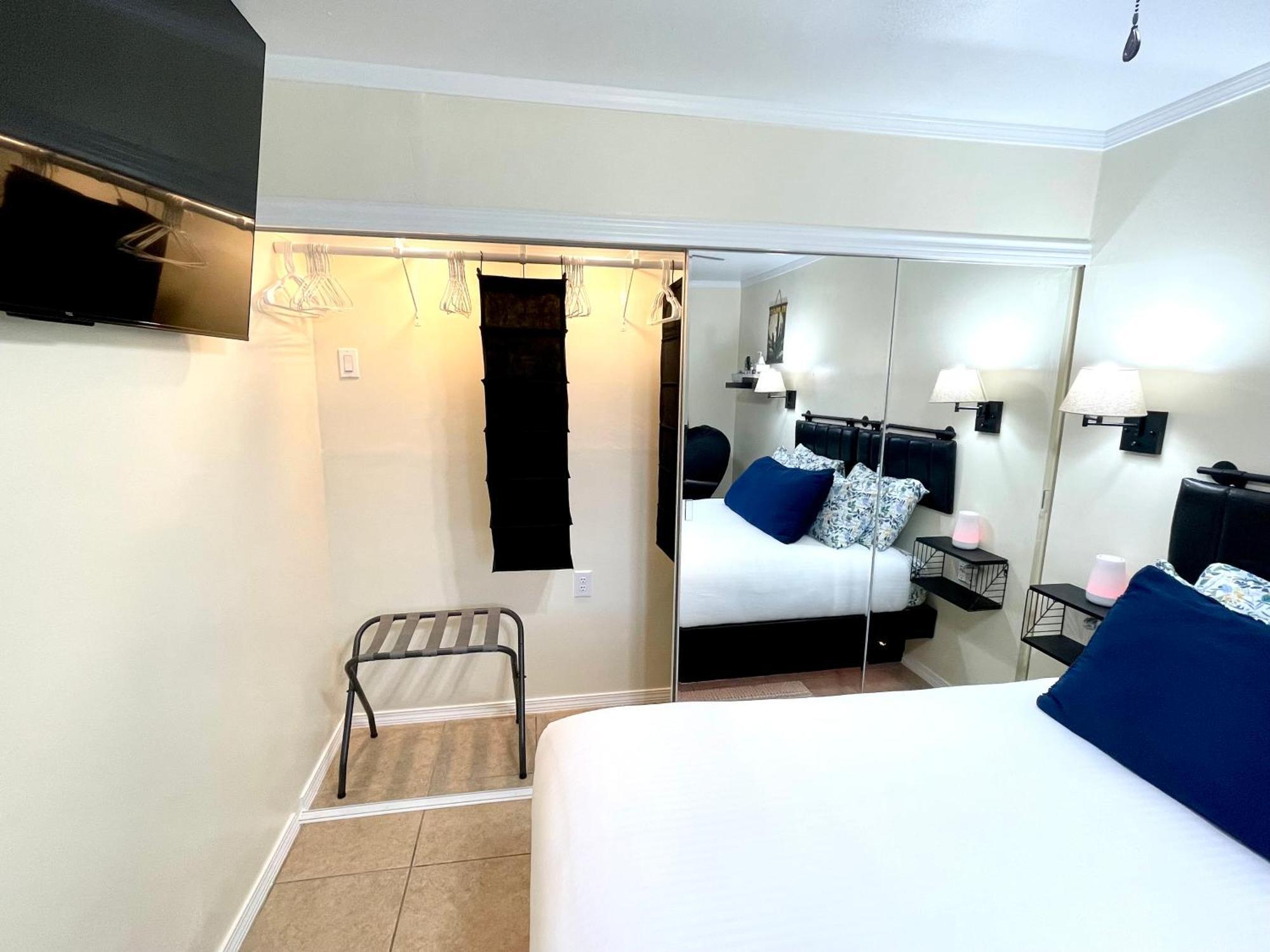 3mins.airport/fort Bliss-pet Friendly-washer/dryer Bed & Breakfast El Paso