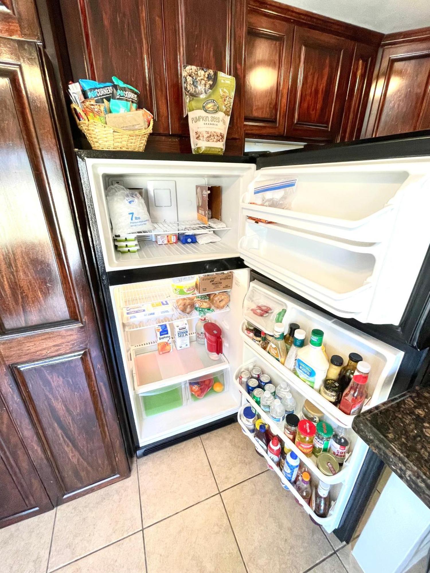 Bed & Breakfast 3mins.airport/fort Bliss-pet Friendly-washer/dryer *